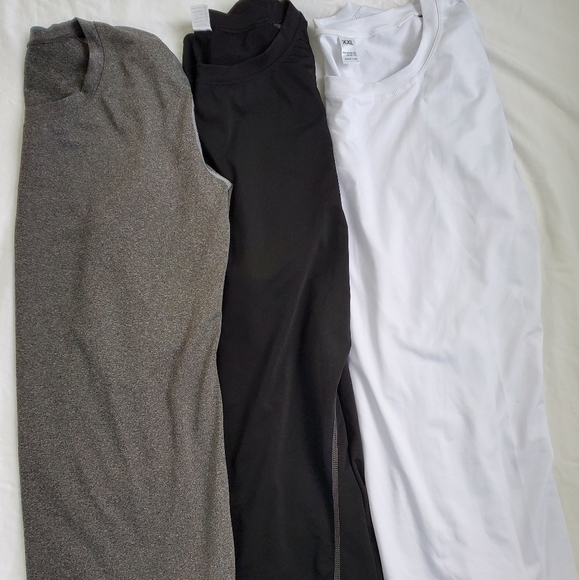 3 Long sleeve workout stretch fitted tops size L - Picture 1 of 3